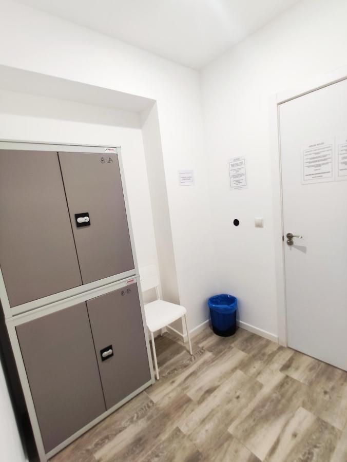 Palafox 23 Hostel Madrid Exterior photo